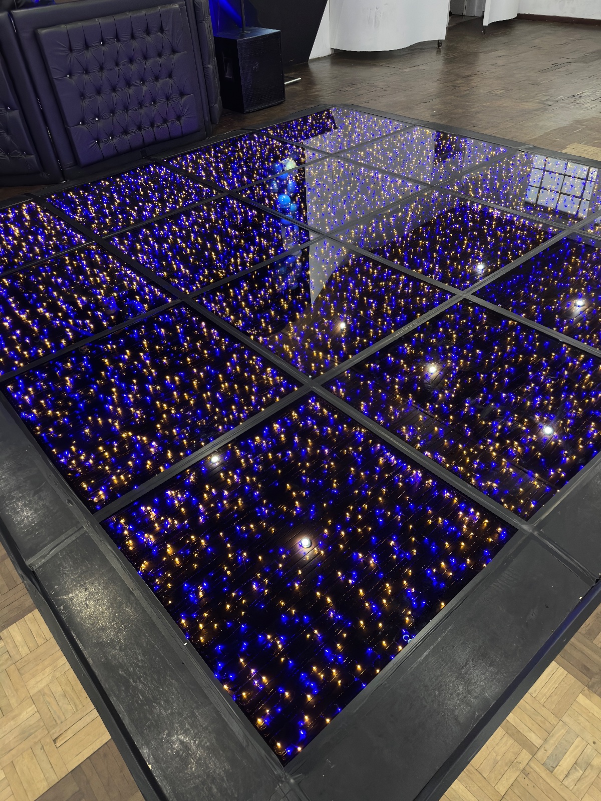 Foto 4 de DJ para Casamentos e Eventos | Som, Iluminação e Pista de LED